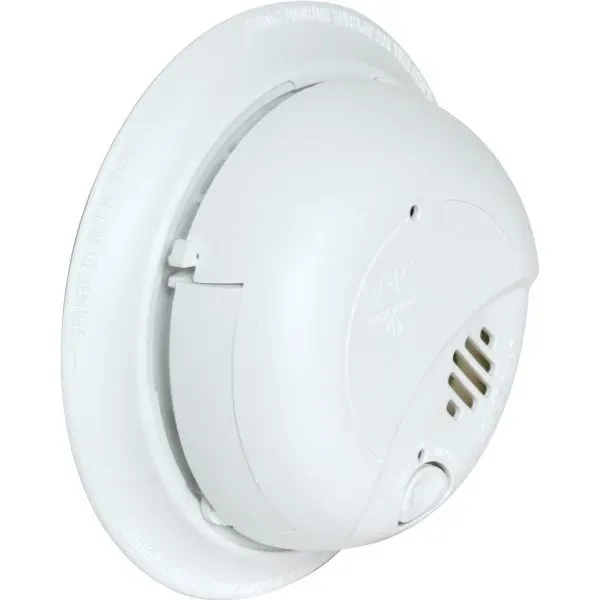First Alert® Brk® Hardwired Smoke Alarm W/ Battery Backup