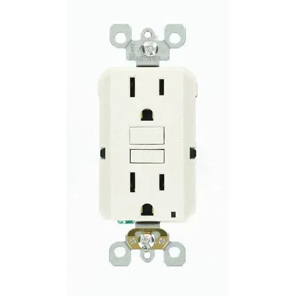 Leviton Smartlockpro 15a Self-Test Slim Gfci Duplex Outlet (White) Package Of 3