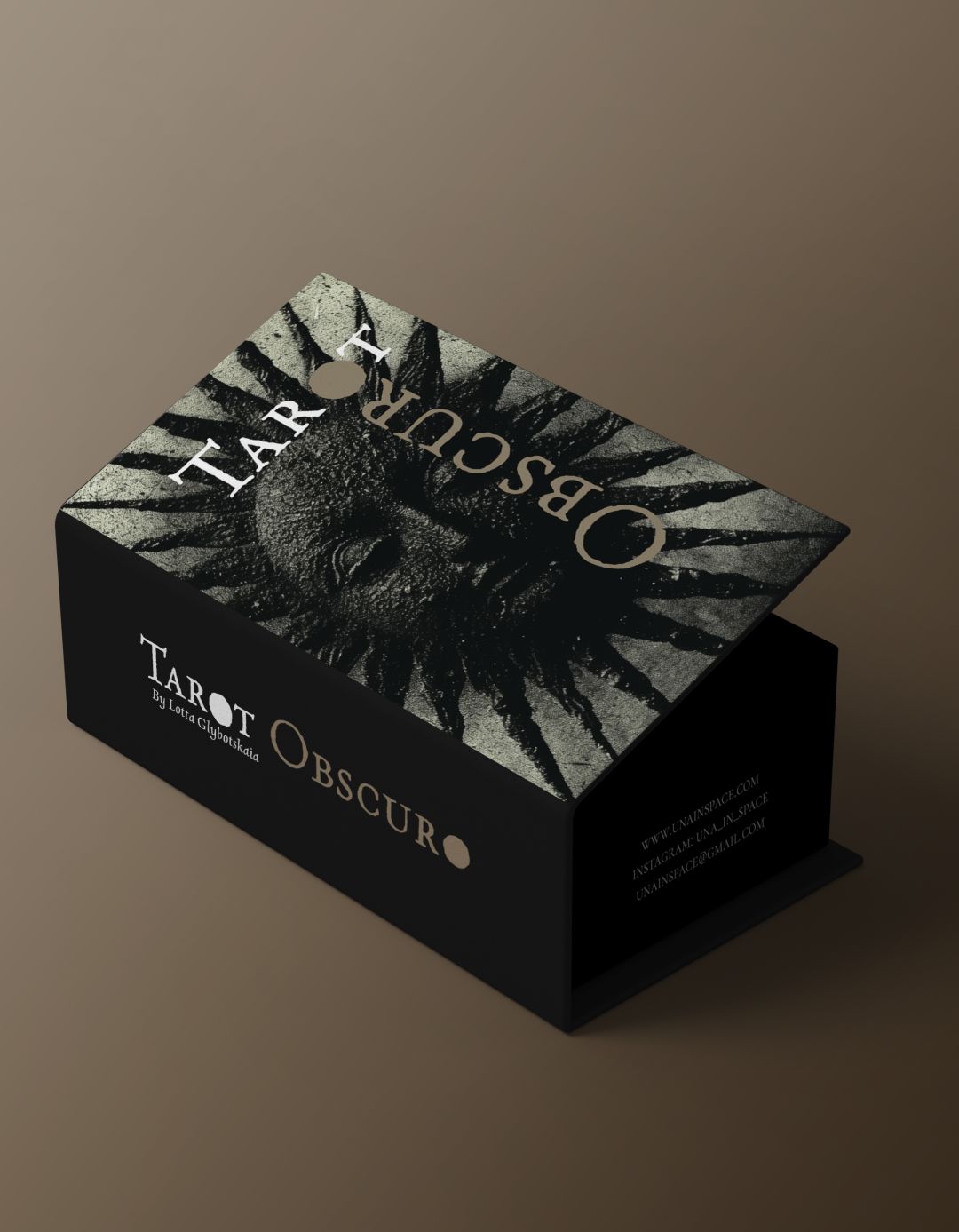 Obscuro Tarot Deck