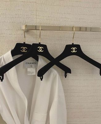 MEN’S APPAREL 