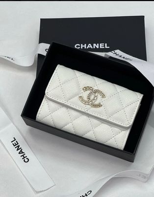  WALLETS &amp; POUCHES 