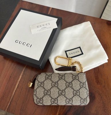 Gucci key chain pouch 