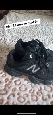 USED 2 times NEW BALANCE SNEAKERS size 7 women 