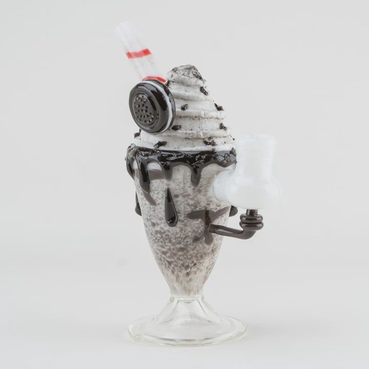 Chocolate Cookie Sundae Float Mini Rig by Empire Glassworks