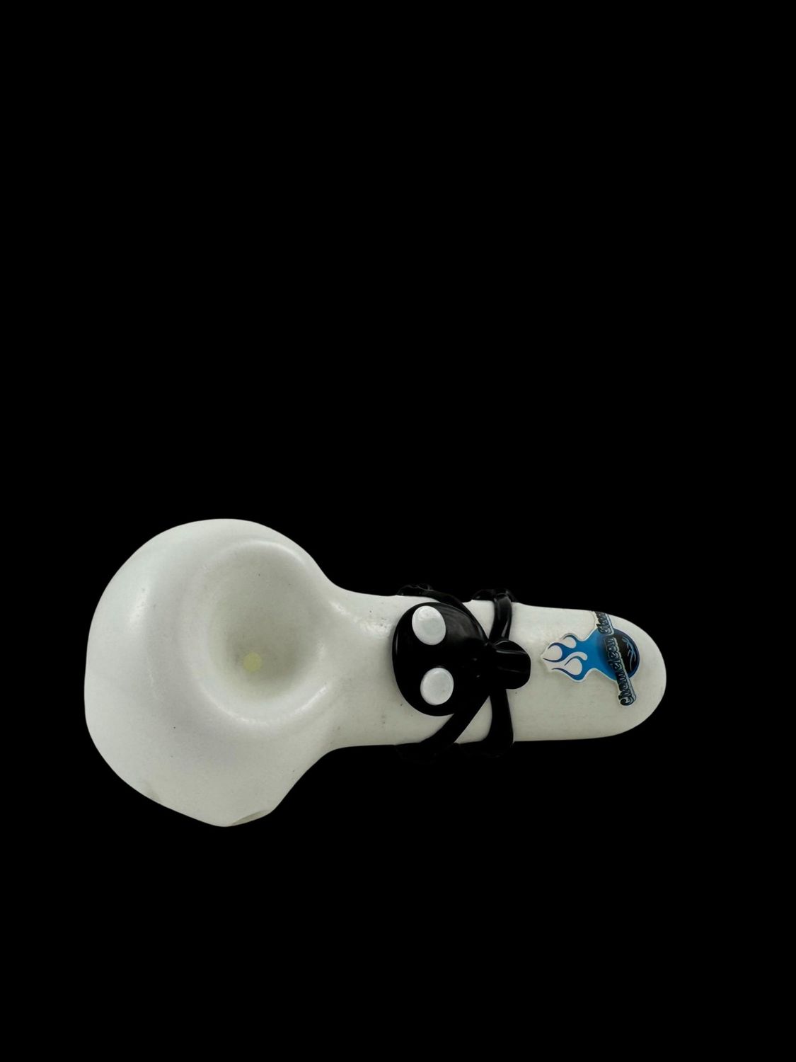 Skull On White Pipe By Chameleon Glass, Attribute: white