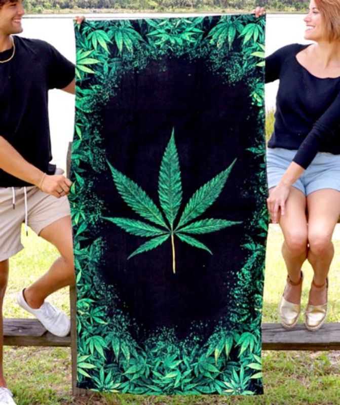Earth Ragz Beach Towel - Weed Garden