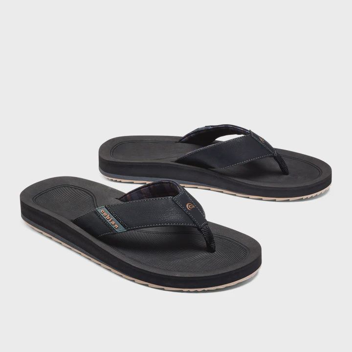 Cobian Men's Flip Flops - A.R.V. 2 Trek