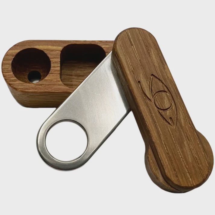 Monkey Pipe - The Fisherman's Friend