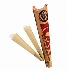 RAW Classic 1 1/4 Pre-Rolled Cones - 6 Pack, Count: Pack