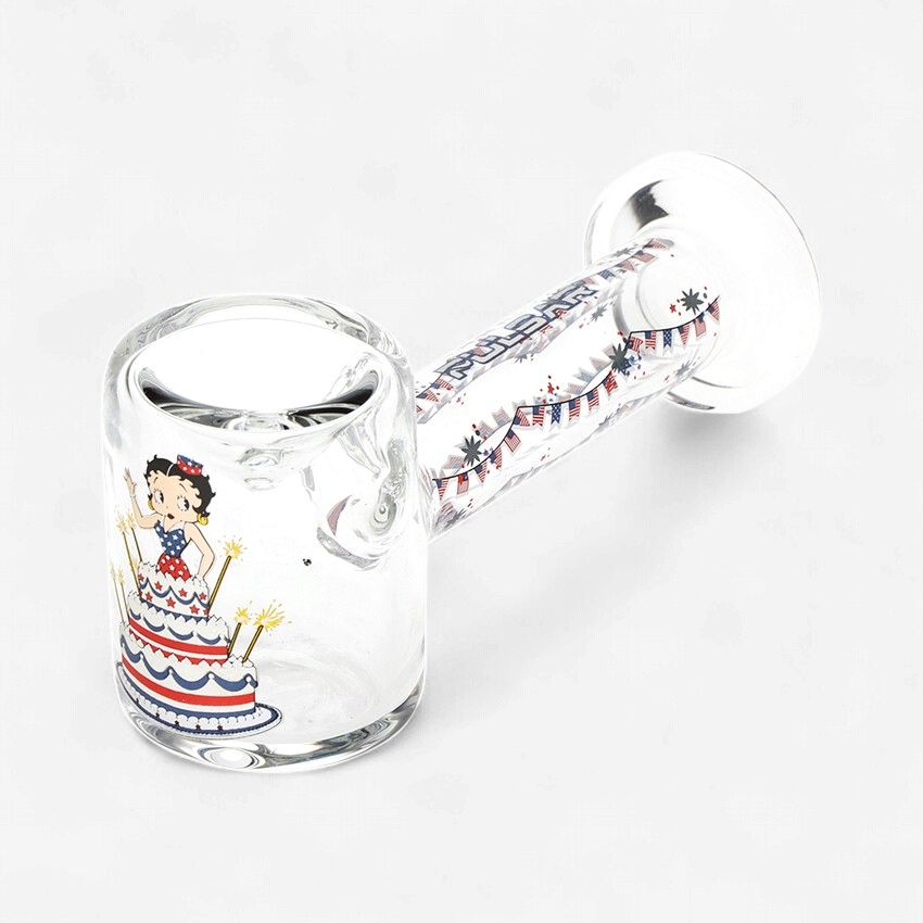 Pulsar Betty in Cake Glass Hand Pipe