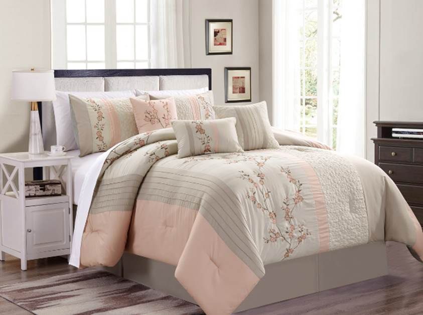 Celina 7-Piece Comforter Set, Size: Double