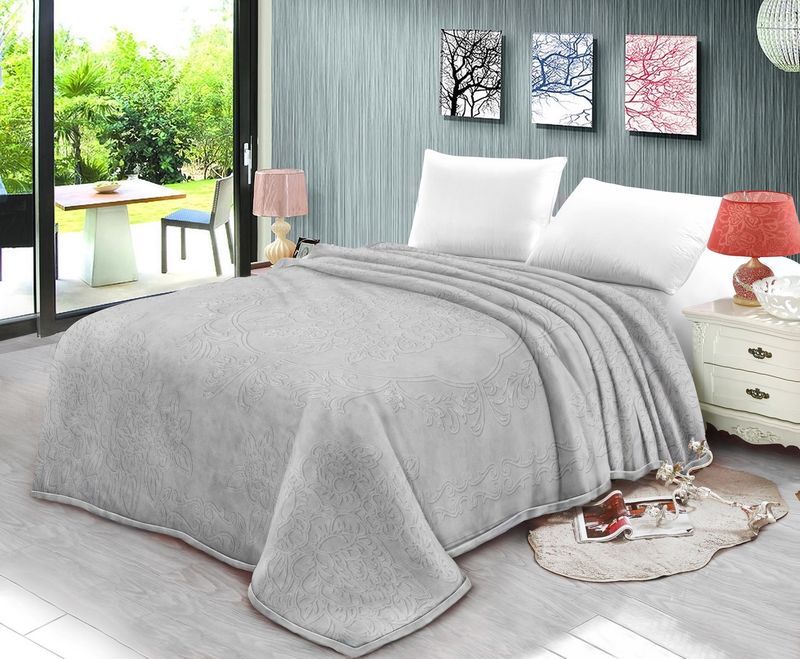 Couverture de lit en fausse fourrure de vison ultra douce en relief  -  couleurs assortis