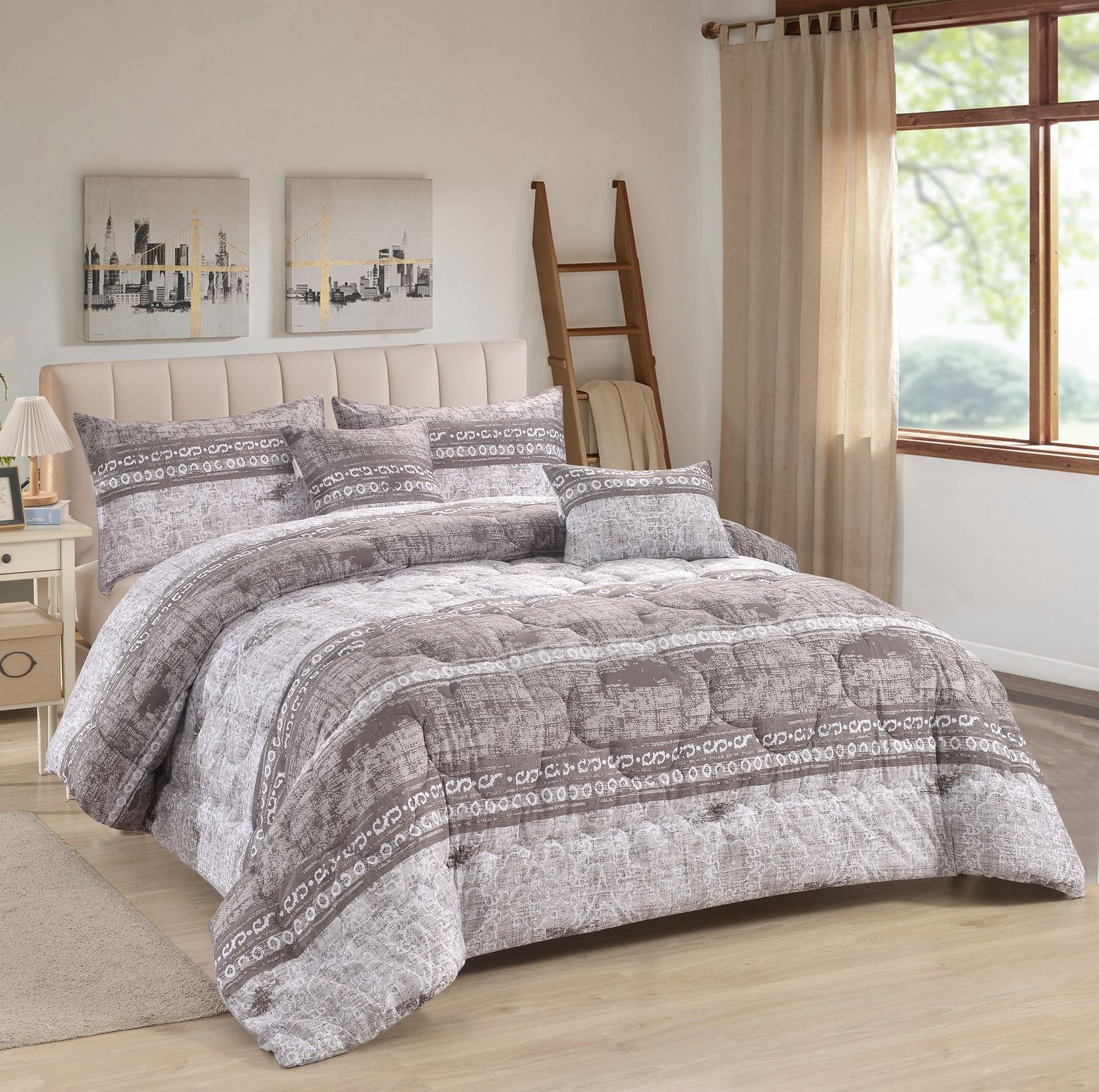 Baltimore 5-Piece Comforter Set Baltimore 5-Piece Comforter Set, Size: Double