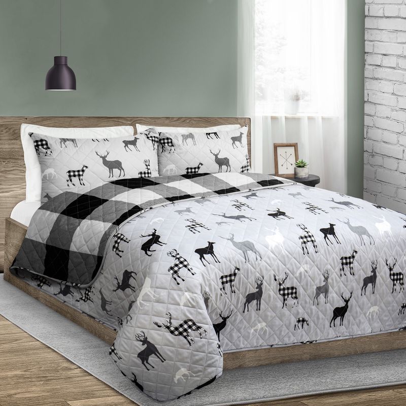 Reversible 3-Piece Quilt Set - Grey Deer