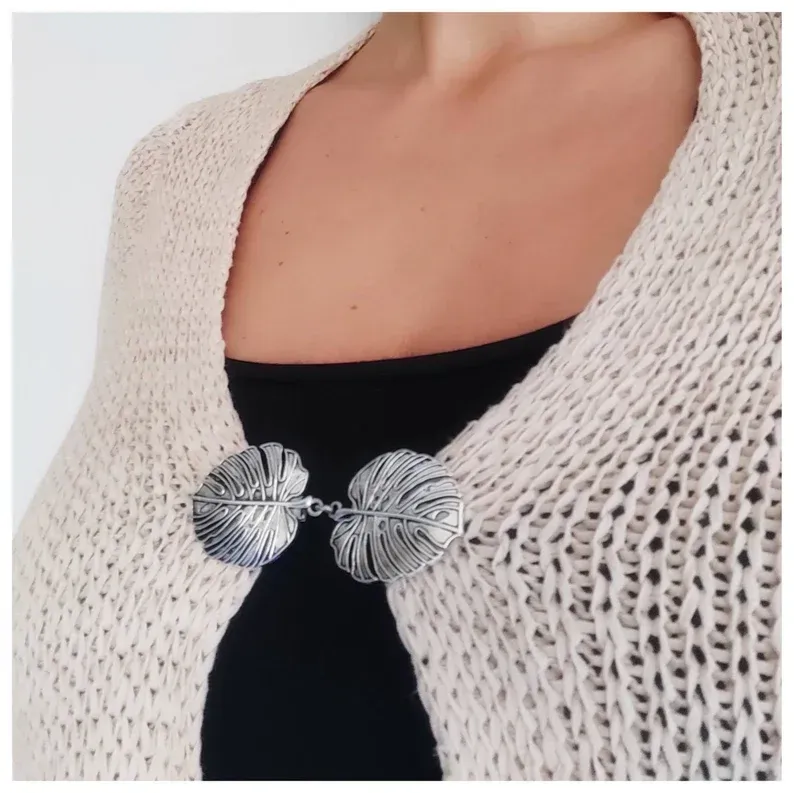 Broche hoja - pinza plata para chal, pinza para pañuelo, regalo para mama, pinzas para ponchos, pinzas para chaqueta