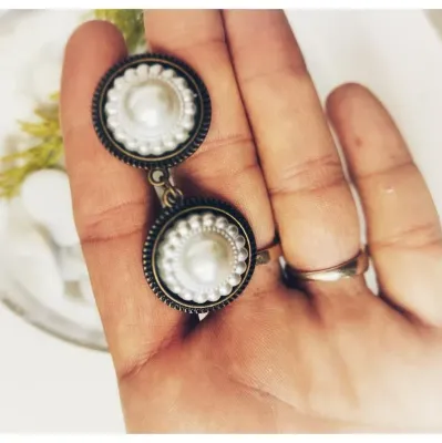 Broche cobre, broche perla, chaqueta sin botones, cerrar capa, regalo menos 14, pinzas de cierre, broche con pinzas