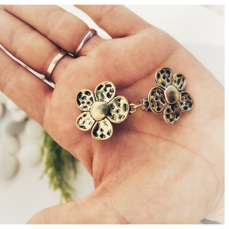 Broche margarita, broche dorado para chaqueta sin botones, unir pasmina, sujetar pañuelo, cerrar capas