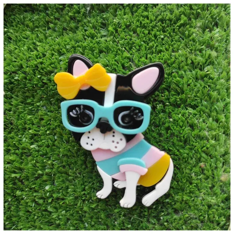 Broche perra con gafas, alfiler de animal, perra precioso, regalo para amante de animales, pin de perro