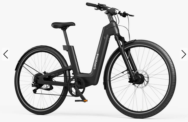 Fusion GT, Colour: Blazing Black