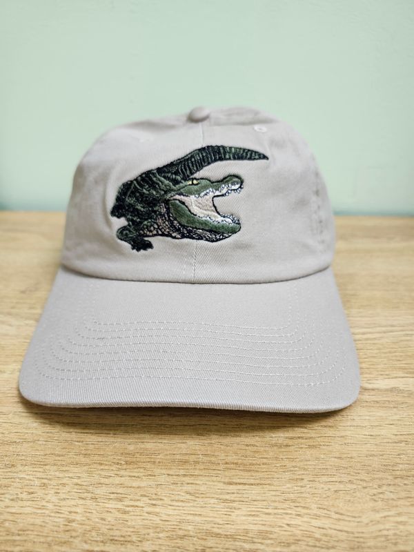 Embroidered Design Caps, Design: Alligator