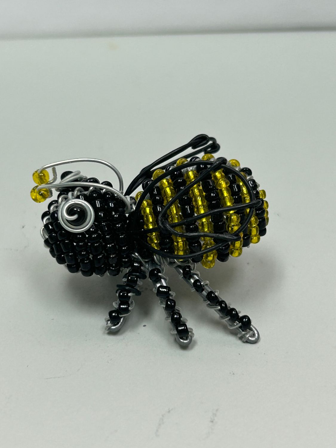 Beaded Figurine Mini, Design: Bee