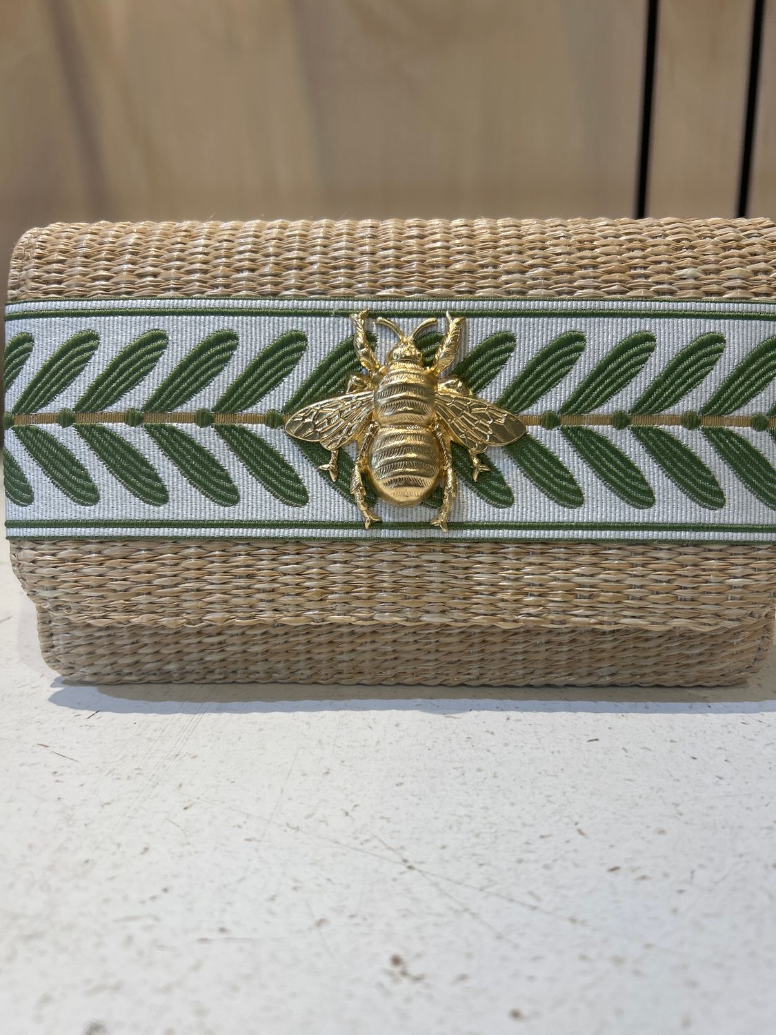 Straw Clutch, Design: Bee