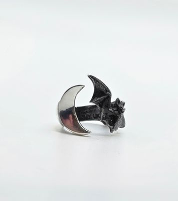 Ring - Lunatious Bat