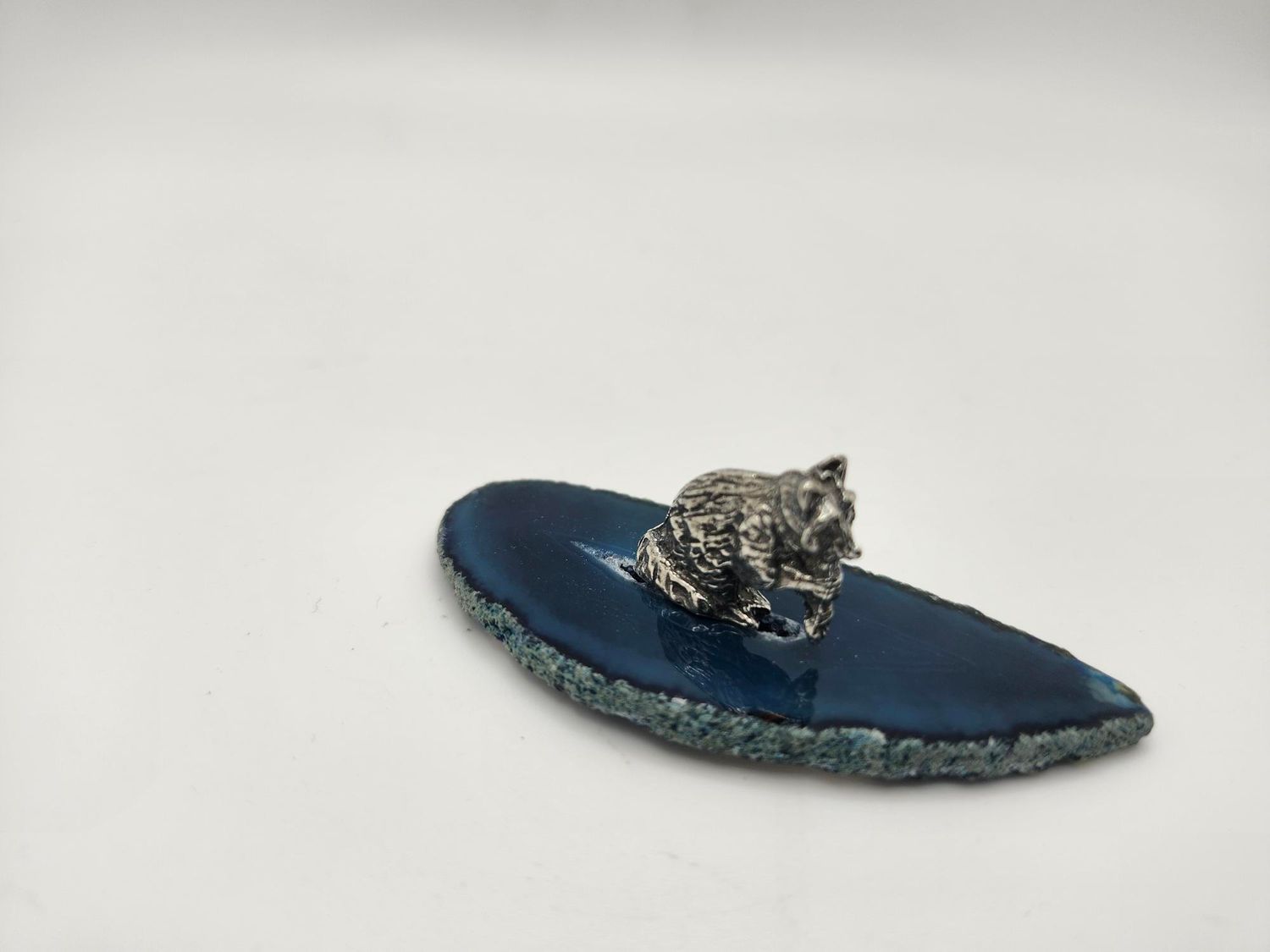 Figurine on Agate Stone, Design: Raccoon