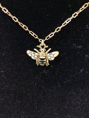 Necklace - Bee Flying Whimsy Stones