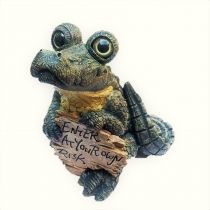 Standing Gator Risk Figurine XL