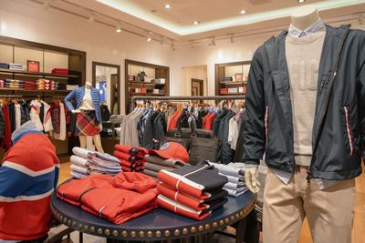 Mixed Winter Brands - Adults &amp; Children - Supreme Quality 44 LB BALE OF FOLDED CLOTHES.