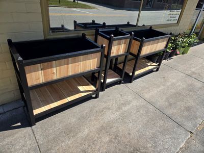 Raised Garden Bed Planter