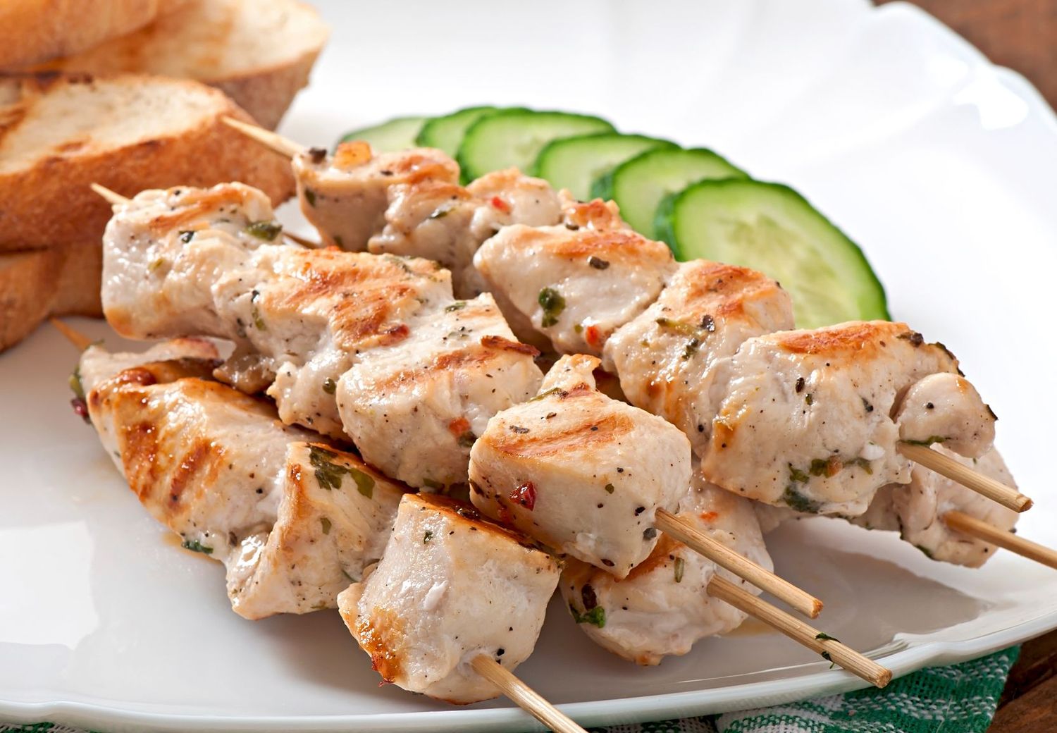 Brochetas Marinadas de Pollo