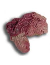 Vientres de cerdo crudos y limpios