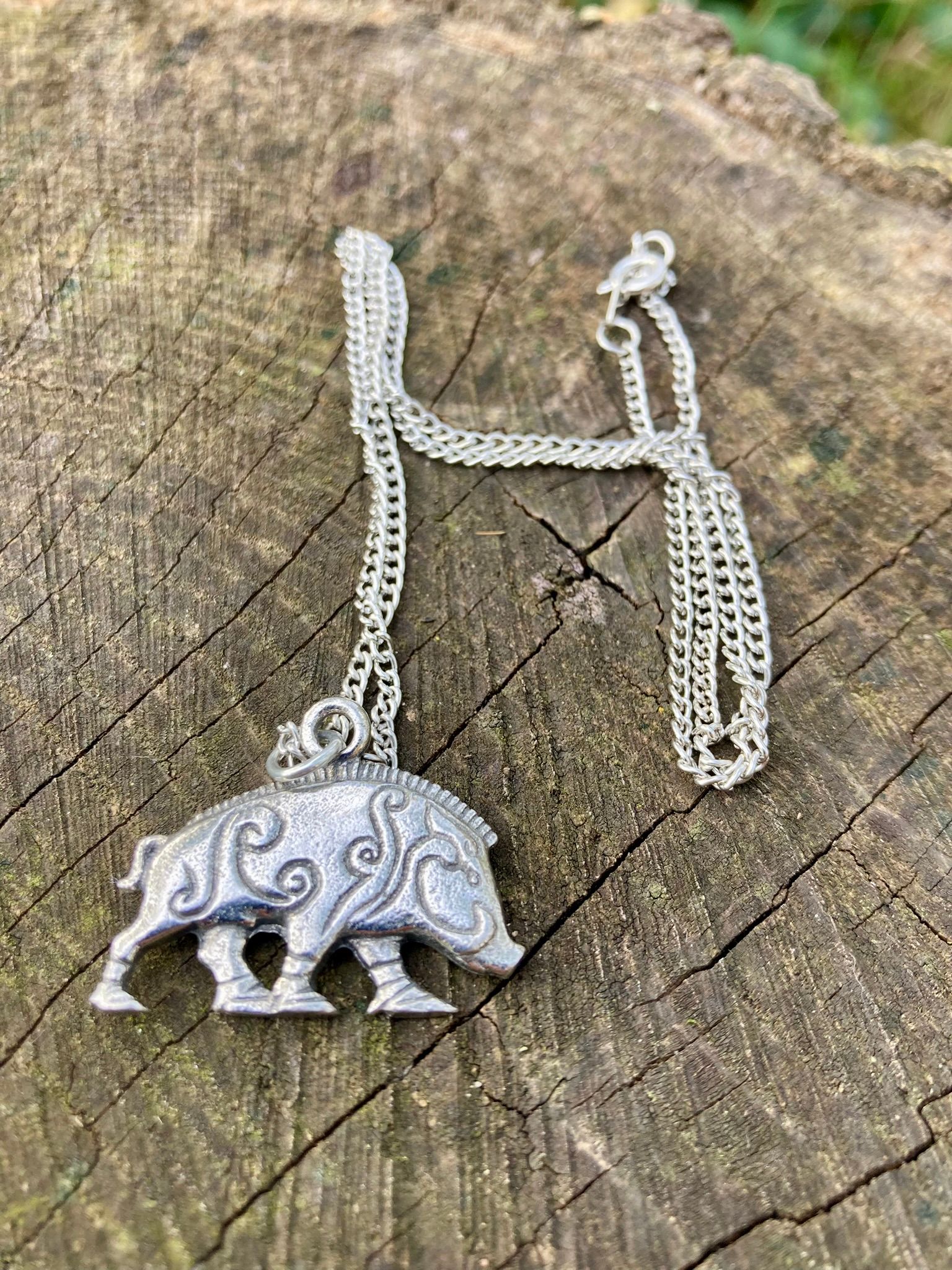 Grim's Great Boar Pendant