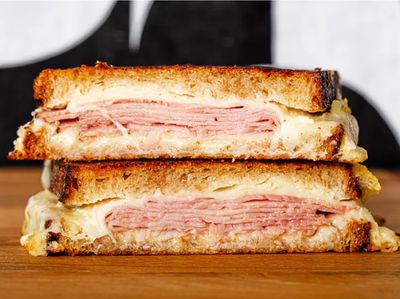 Local Fresh Sandwiches, Wraps &amp; Salads