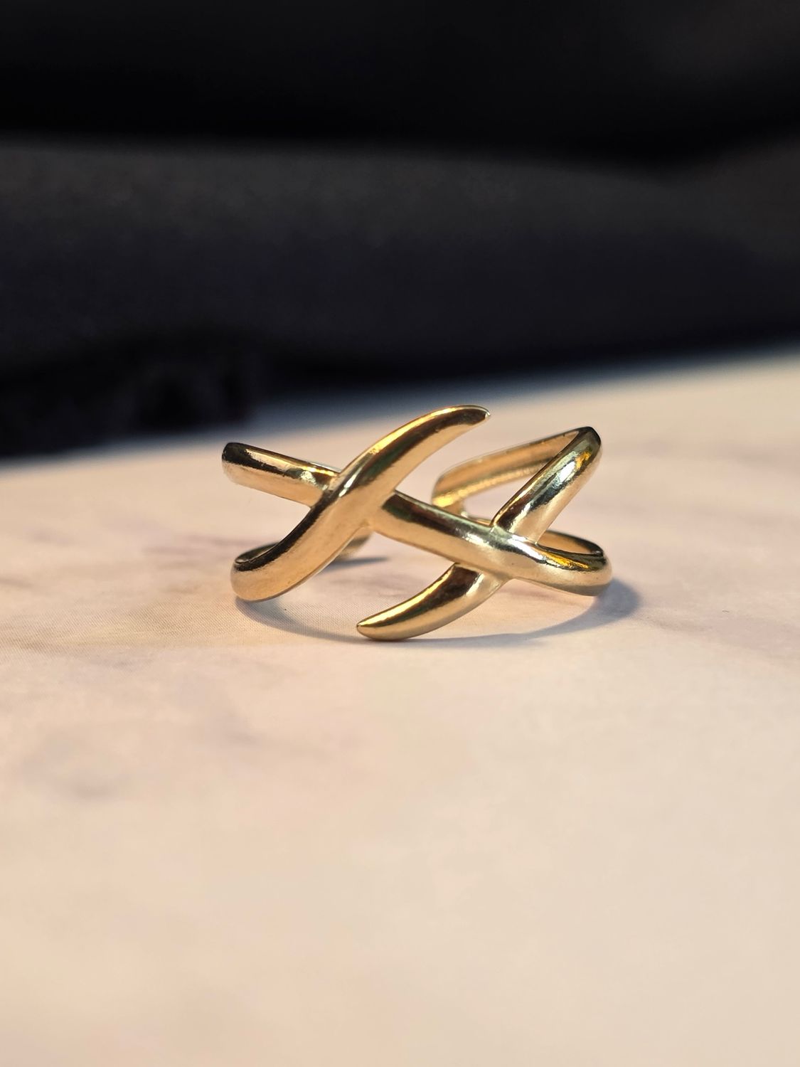 Thorned Elegance Ring