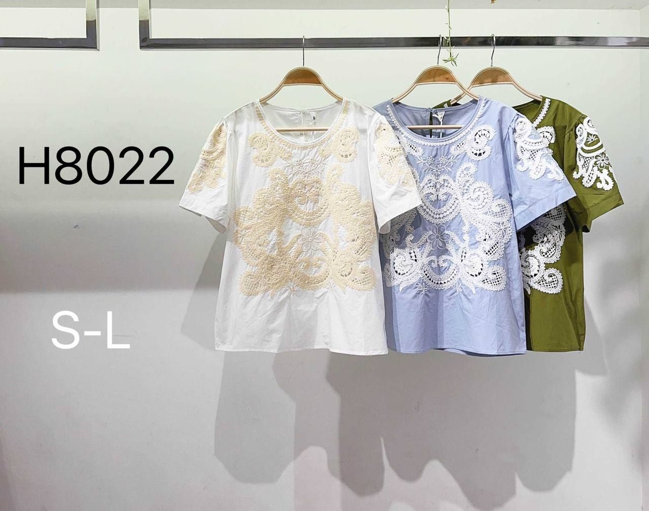 Blusa boradada (3 unidades )