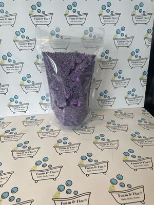 Black Plum &amp; Rhubarb Bath Dust