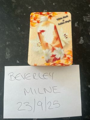 Air Freshener White Musk And Golden Maple