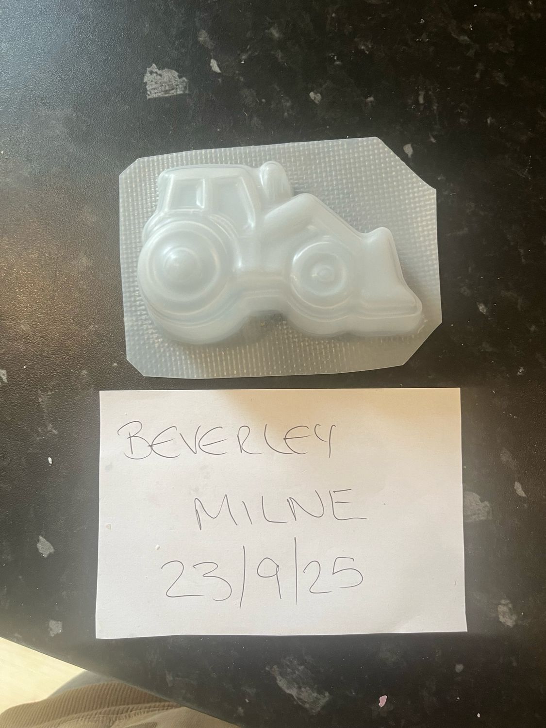 Bath Bomb Mould Digger