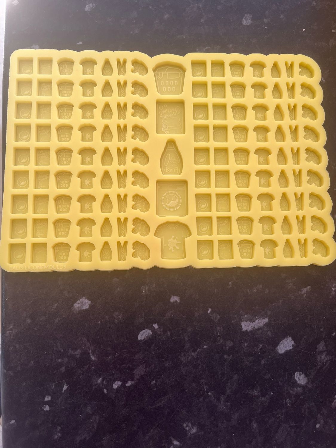Laundry Scoopie Laundry Scoopie