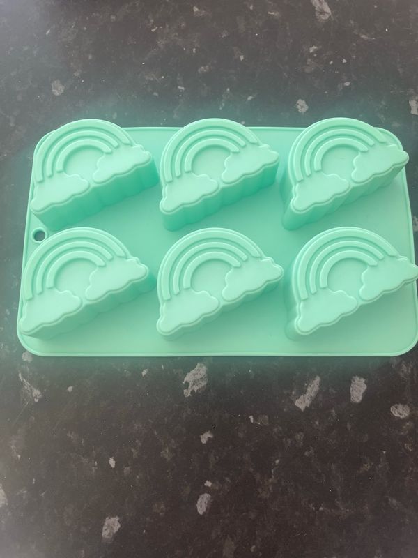 Rainbow mould Rainbow mould