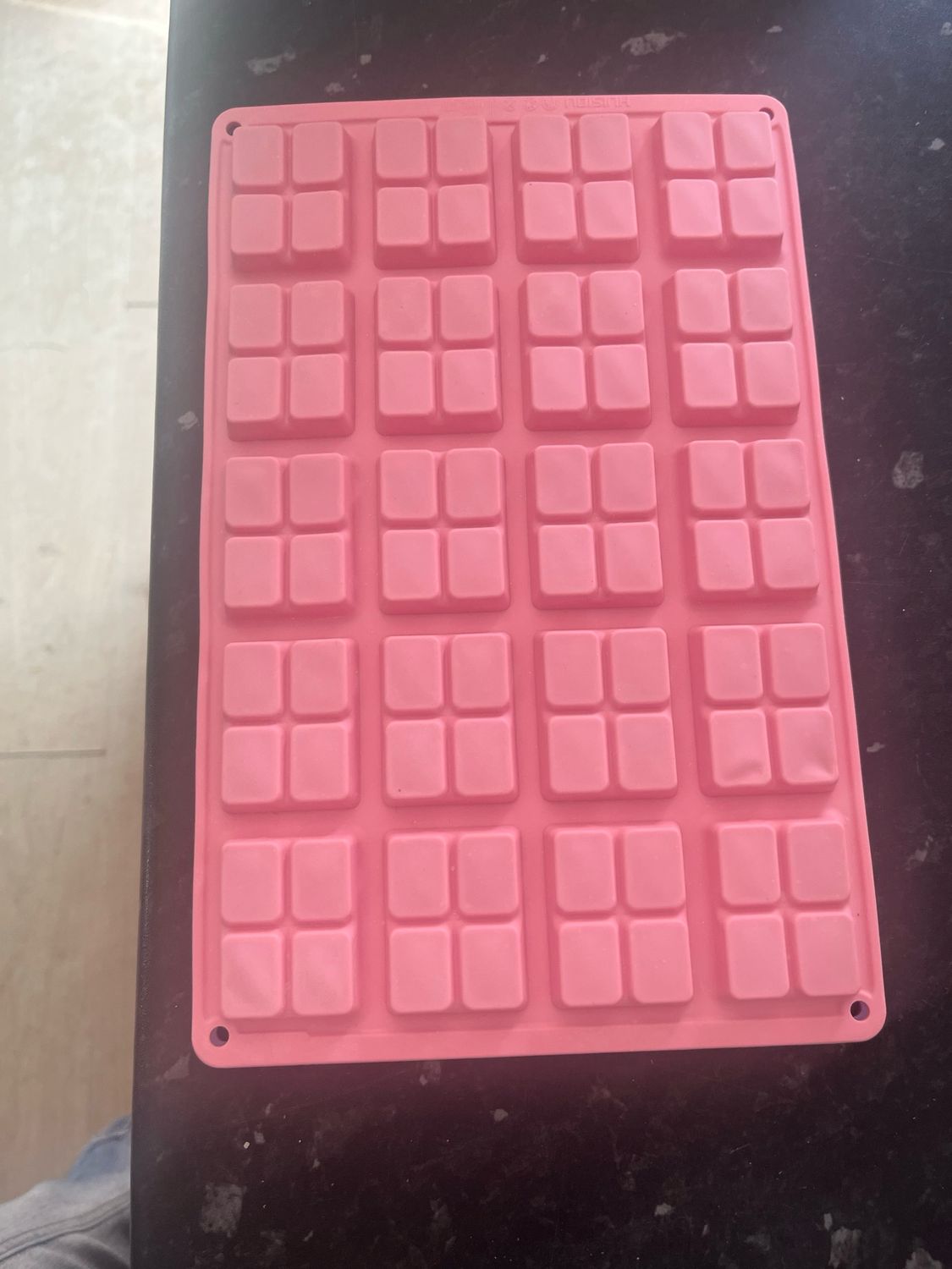 Mini bar mould