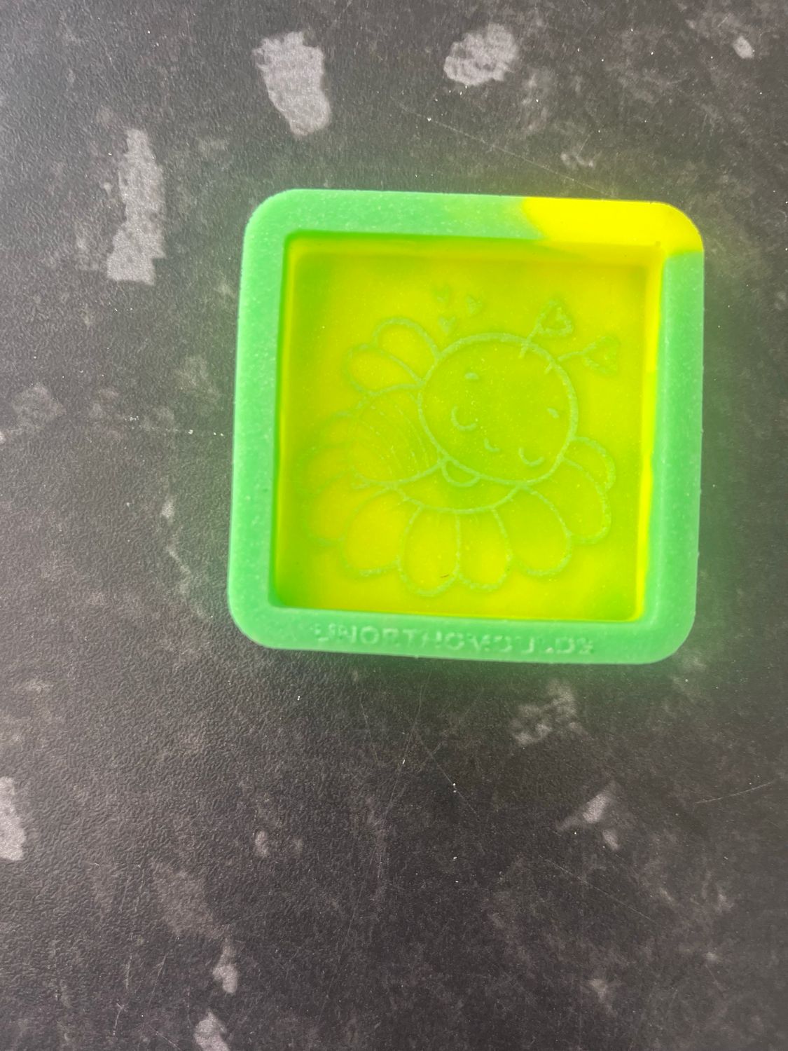 Bee square mini mould