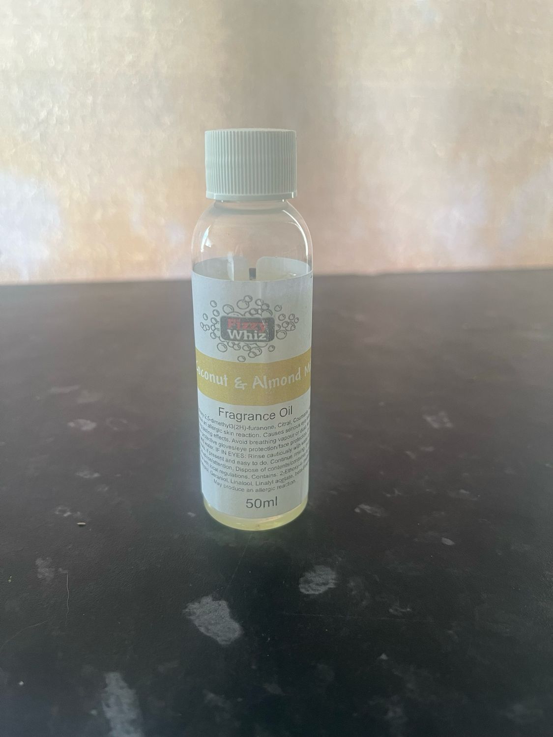 Coconut & Almond milk fragrance oil Coconut & Almond milk fragrance oil