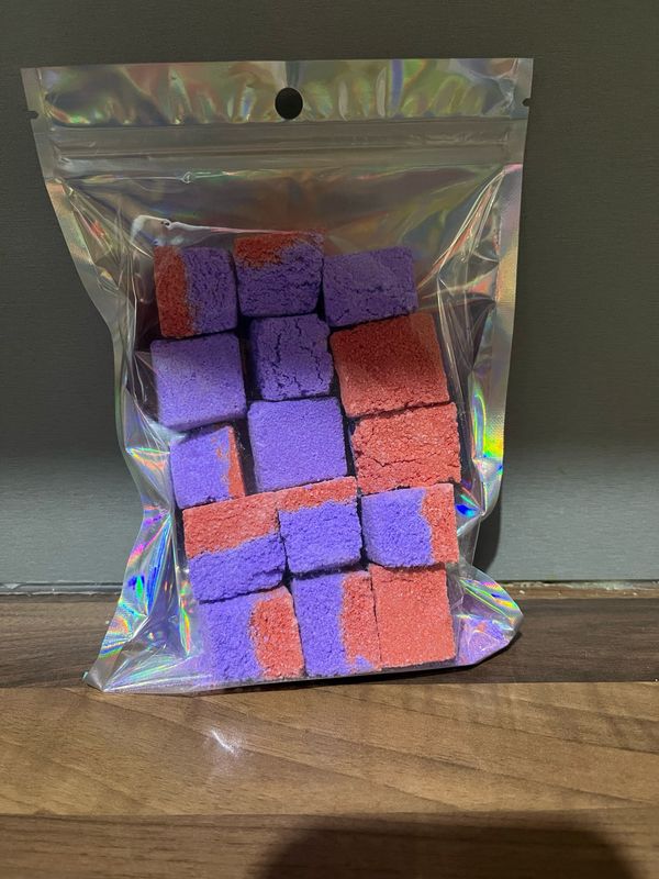 Bath Rocks - Black Cherry