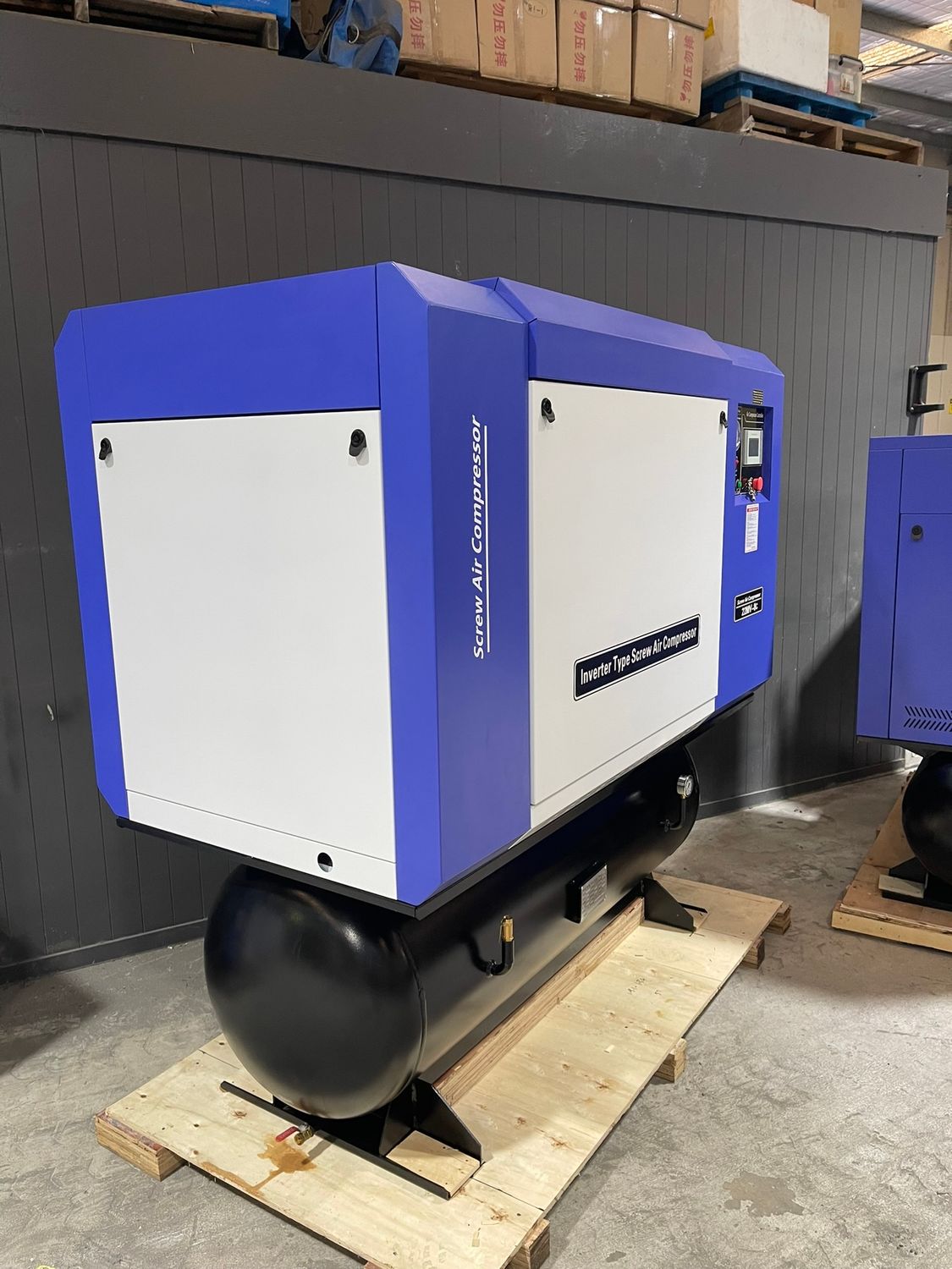 Combo - 30 Hp Screw Compressor + inbuilt Dryer and 500 Ltr Tank
