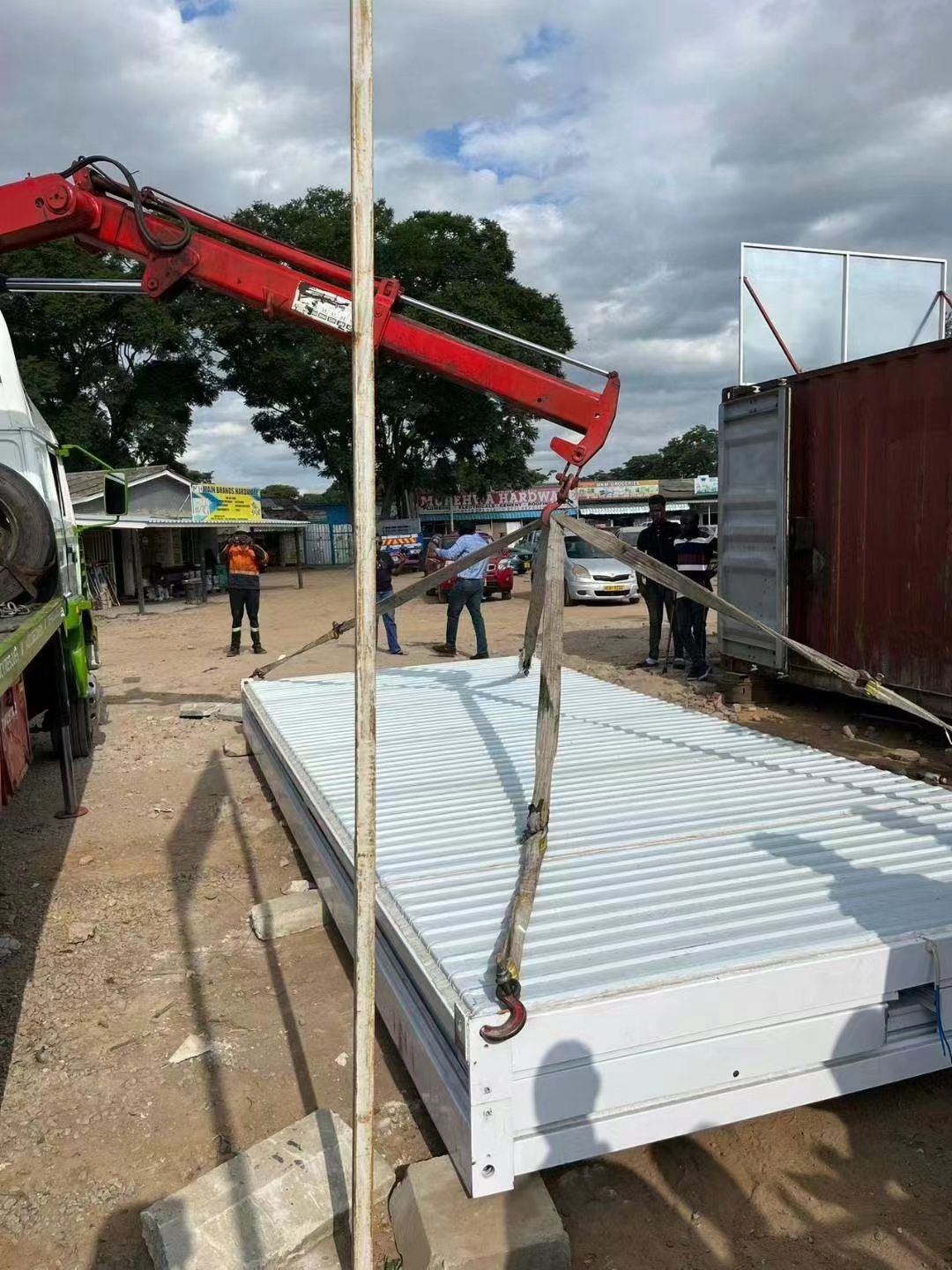 Easy SPACES - Temporary - Fast - Affordable