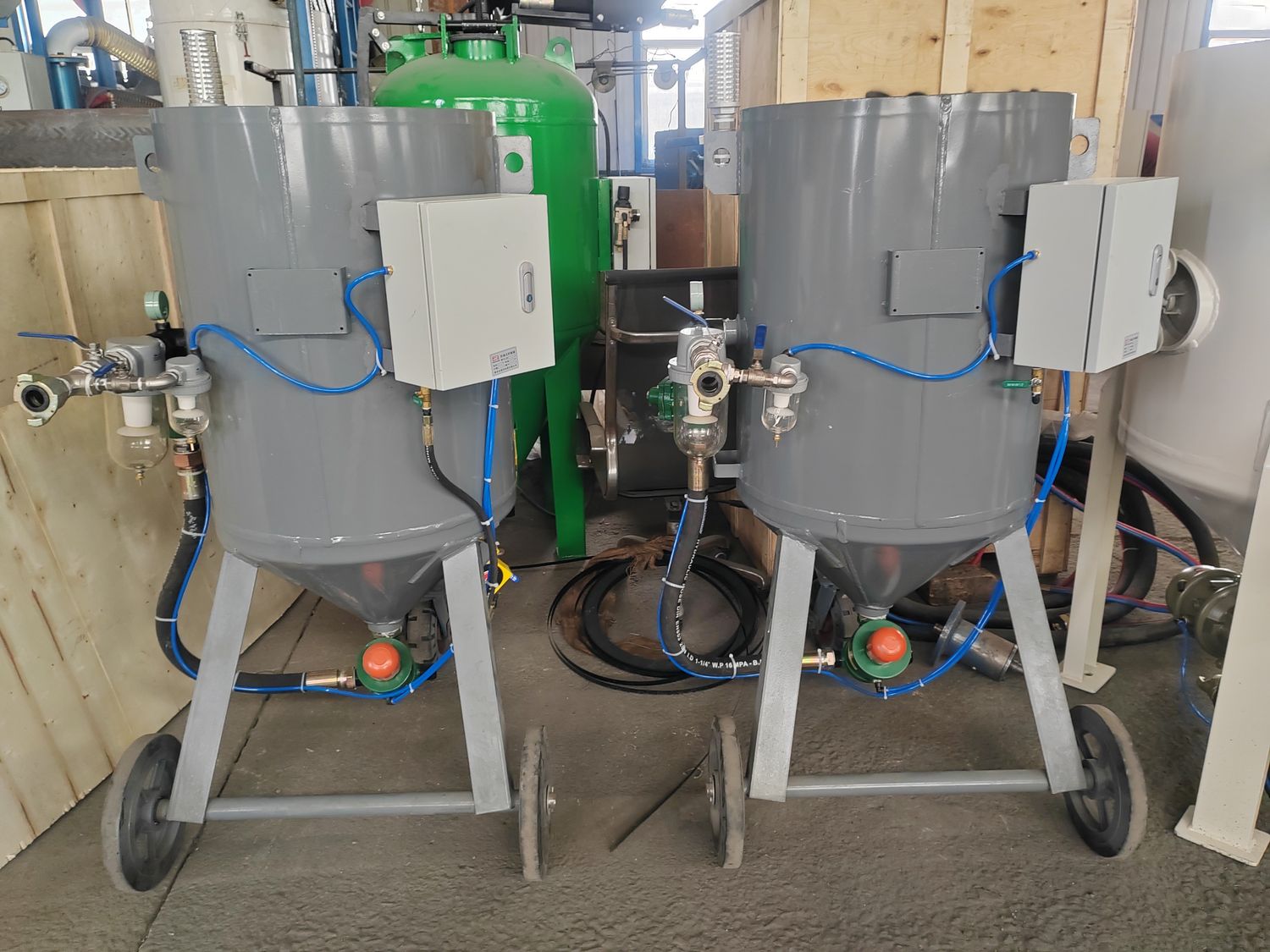 B200 Sand Blaster